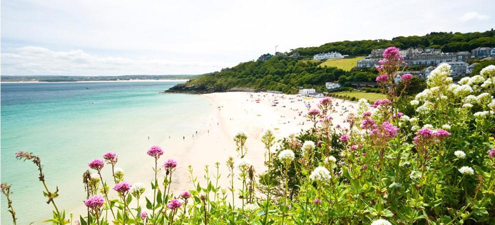 مبيت وإفطار St Ives 27 The Terrace المظهر الخارجي الصورة